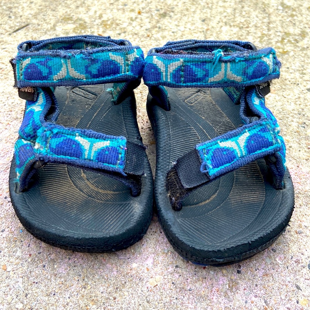 Tevas - Toddler size 2-3